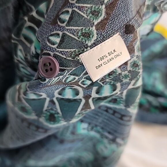 Hemant & Nandita Marche Silk Dress - Picture 13 of 13